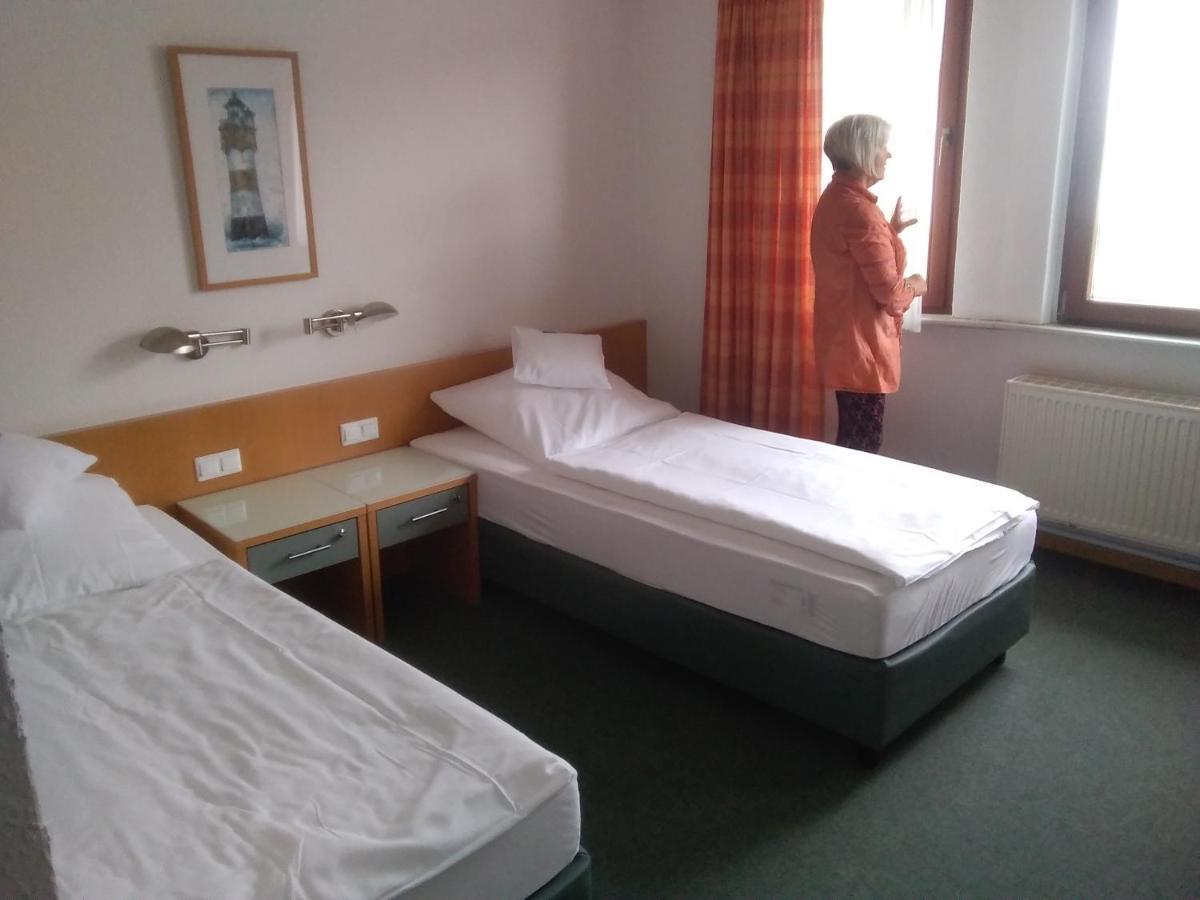 Gaestehaus Germania Вангероге Экстерьер фото